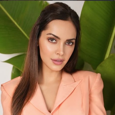 Shazahn Padamsee Profile