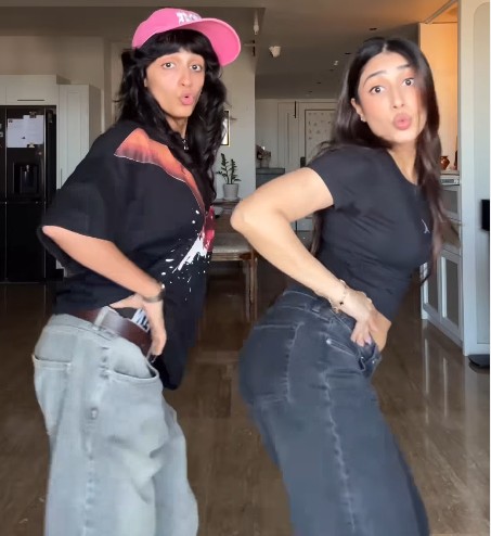 Ruhee Dosani making an Instagram Reel with Dhanashree Verma
