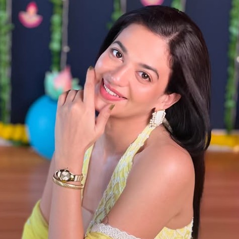 Shruti Sharma Profile