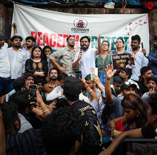 Abhijeet Dipke protesting at Jantar Mantar