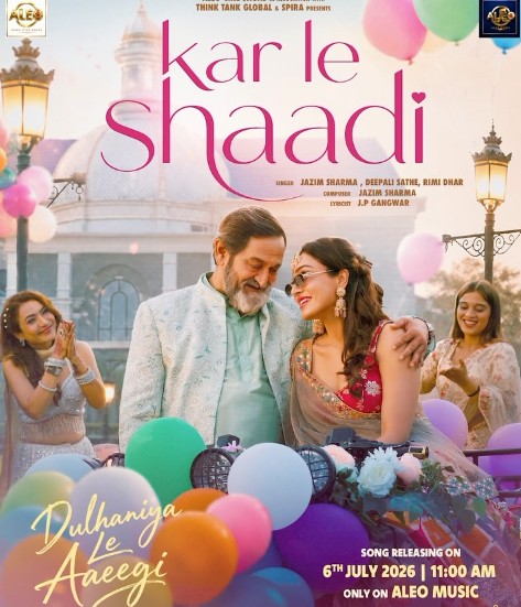 Khushali Kumar with Mahesh Manjrekar in the song "Kar le Shaadi" from the film 'Dulhaniya Le aeegi'