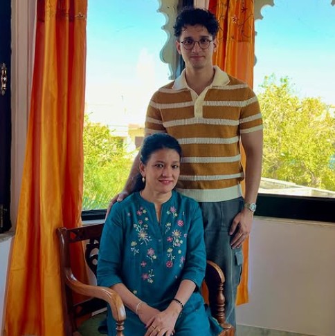 Saurav Das with his mother