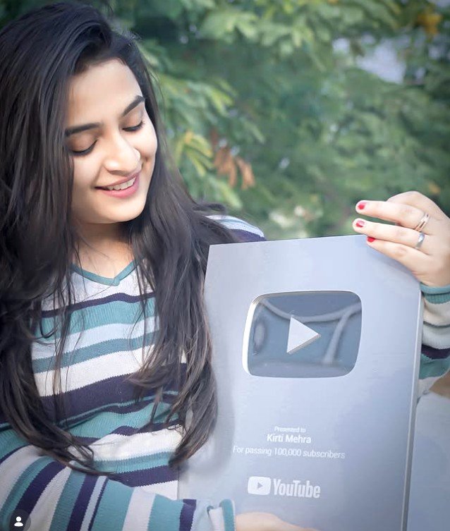 Kirti Mehra with YouTube Silver Play Button