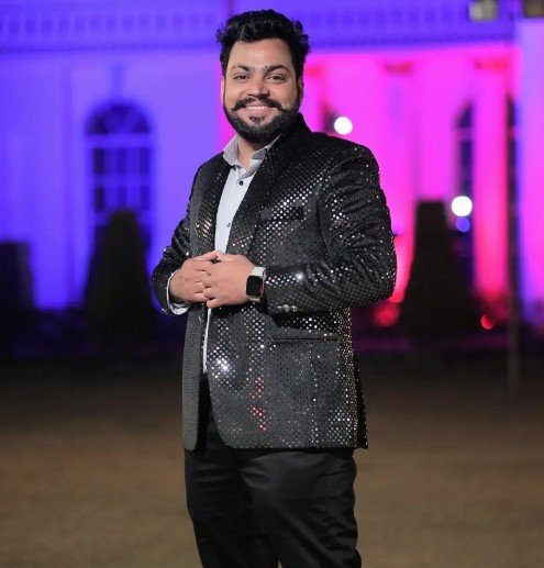 Santy Sharma