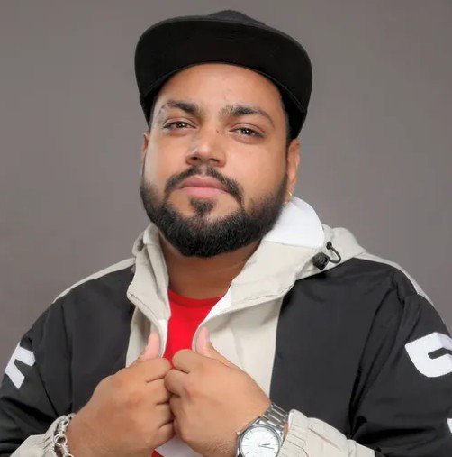 Santy Sharma Profile