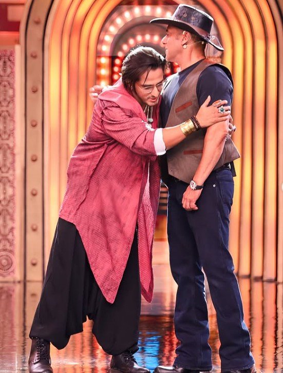 Qazi Touqeer with Salman Khan in 'Bigg Boss 20'