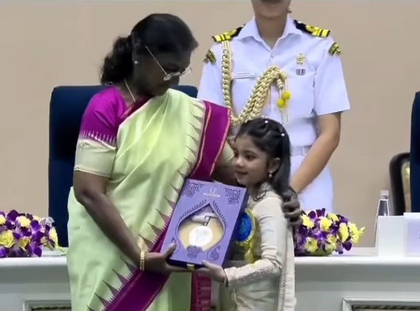 Treesha Thosar received the 71st National Film Award for Best Child Artist for 'Naal 2'.