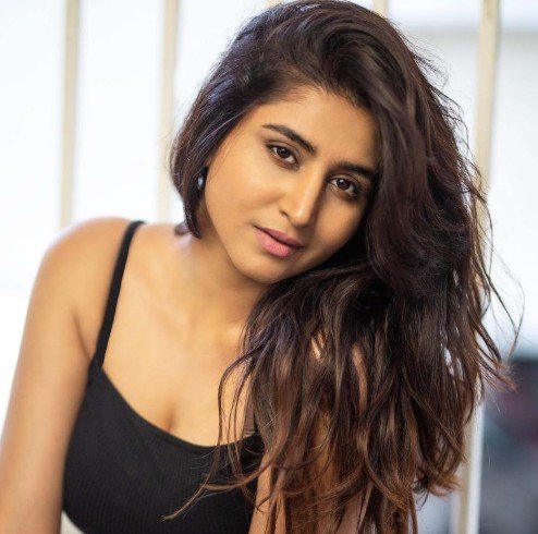 Varshini Sounderajan Profile