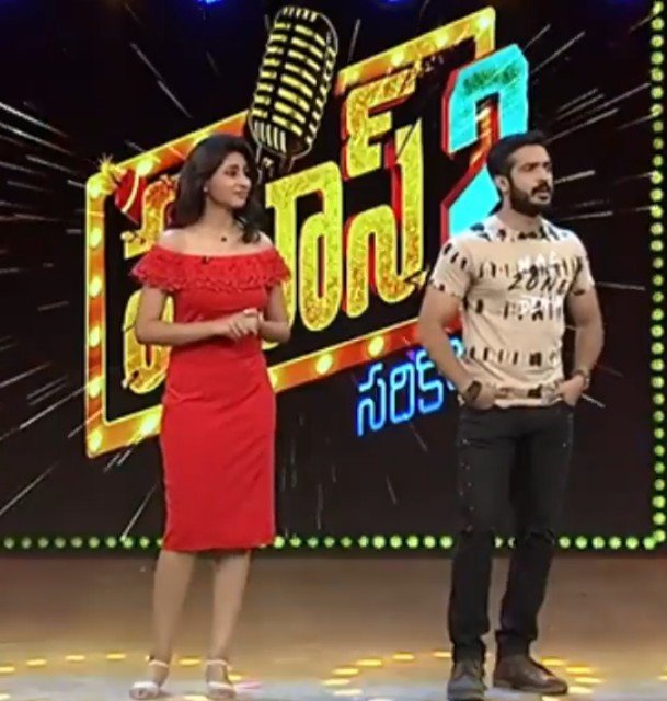 Varshini Sounderajan hosting the reality show 'Pataas 2'