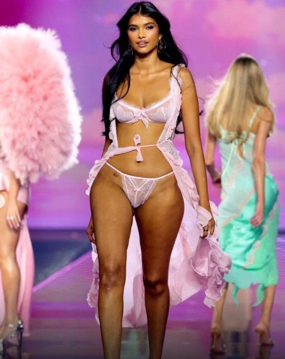 Ravleen Varghese at the Victoria’s Secret Fashion Show