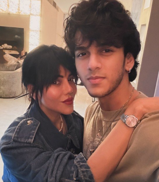 Sufyan Nadiawala with his mother Warda Khan Nadiawla