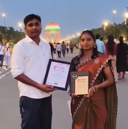 Yashoda Lodhi with her husband Radhe Lodhi